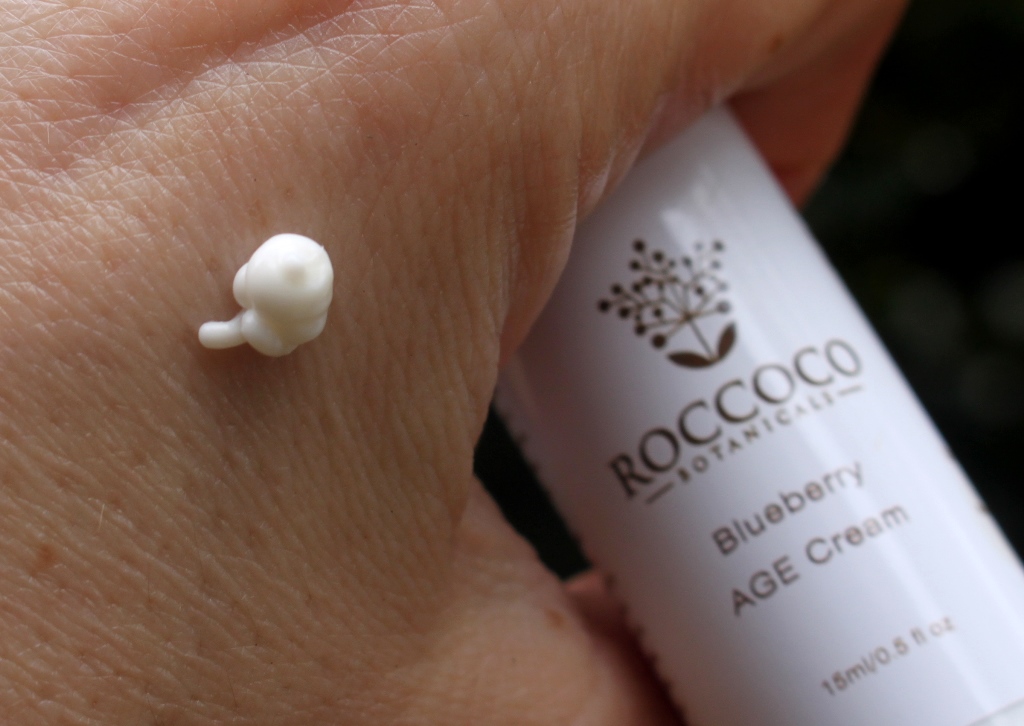 Roccoco Botanicals Blueberry Age Cream Texture