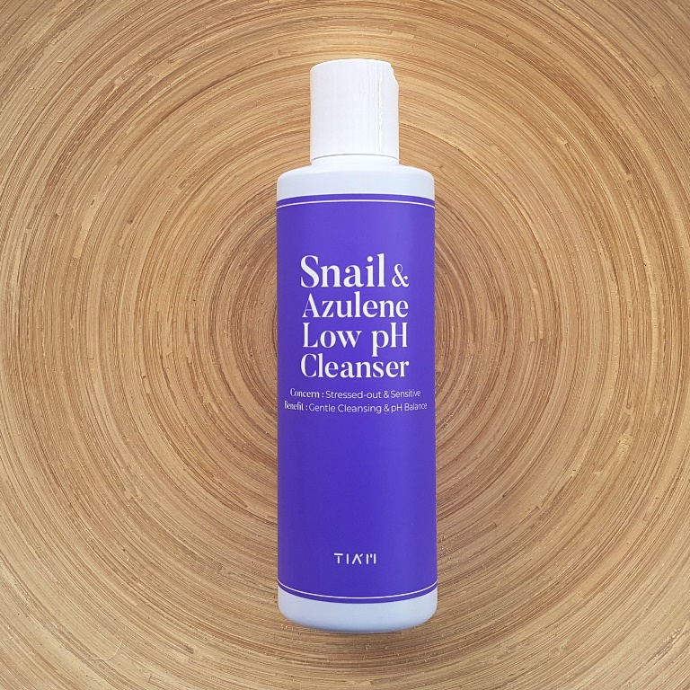 Tia'm Snail & Azulene Low pH Cleanser