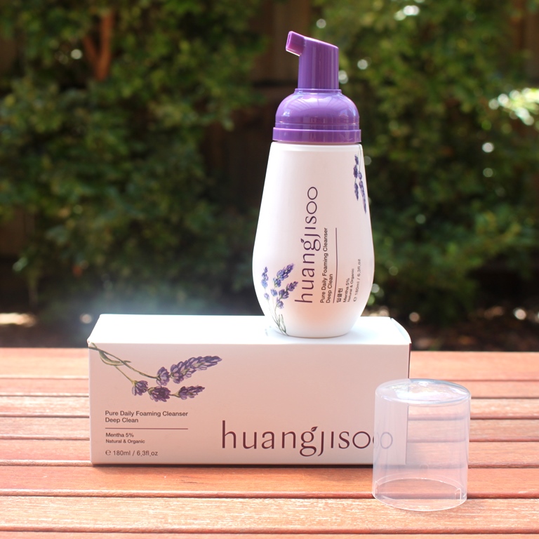 Huangjisoo Pure Daily Foaming Cleanser (Deep Clean) Packaging