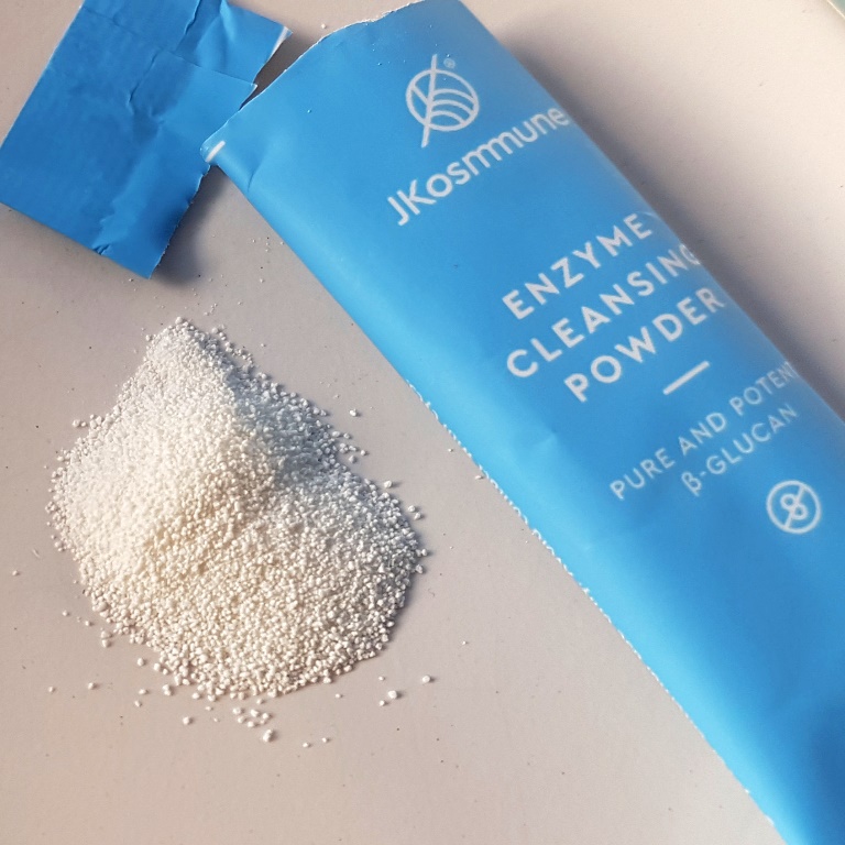 JKosmmune Enzyme Cleansing Powder Texture